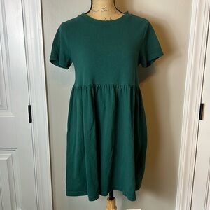 Elegant Green Women's Dress